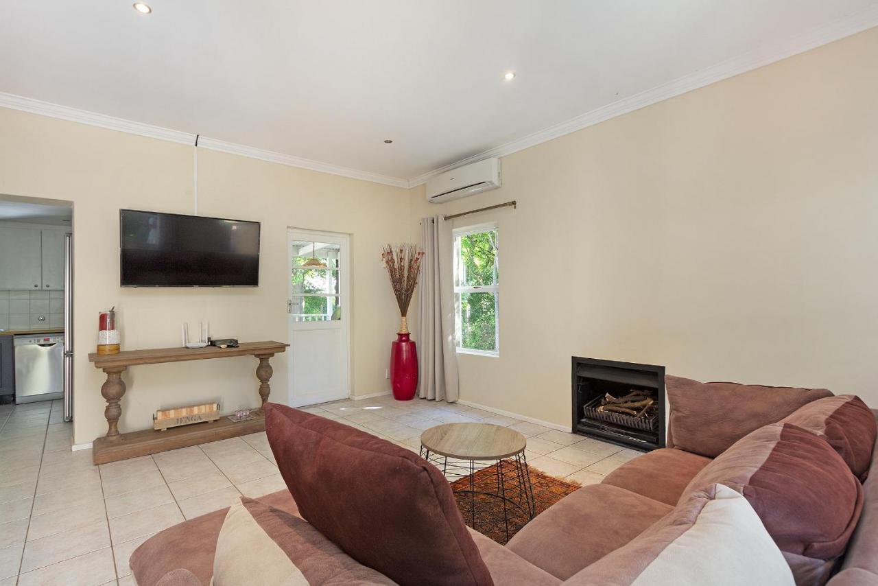 Franschhoek Gem - Short Walk To The Hub Of Franschhoek Extérieur photo